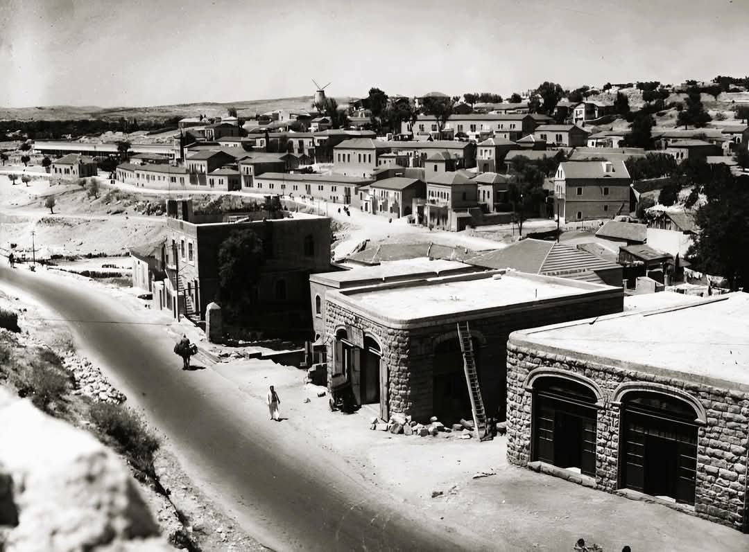 نزلة جورة العناب بالقدس والمنطقه السكنية ( المنتفيوري)