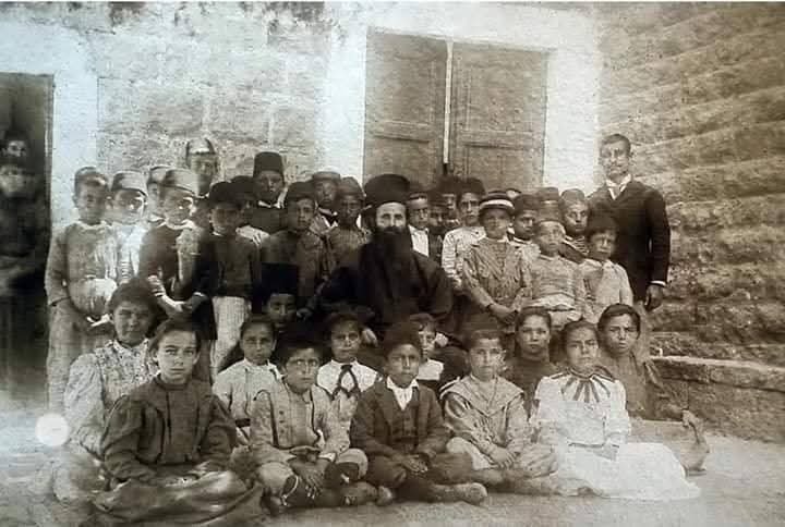 يوميات ومذكرات مدير المدارس الروسية في فلسطين اسكندر كزما ١٩٣٧-١٨٥٩م