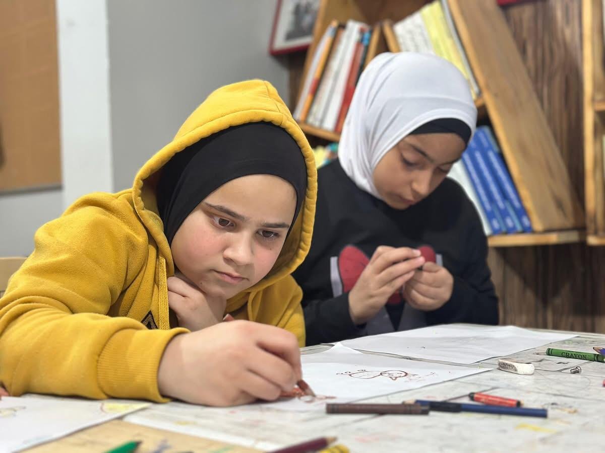 أمل رغم الألم  | موسوعة المخيمات الفلسطينية