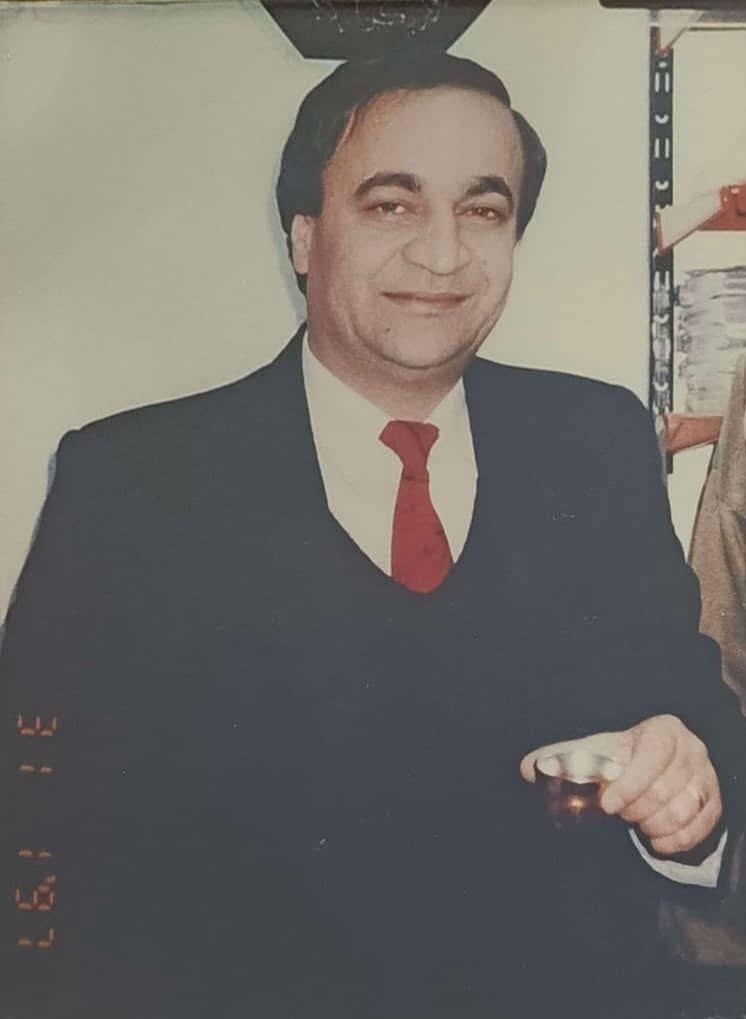 بسام فؤاد عودة هو قامة طبية فلسطينية