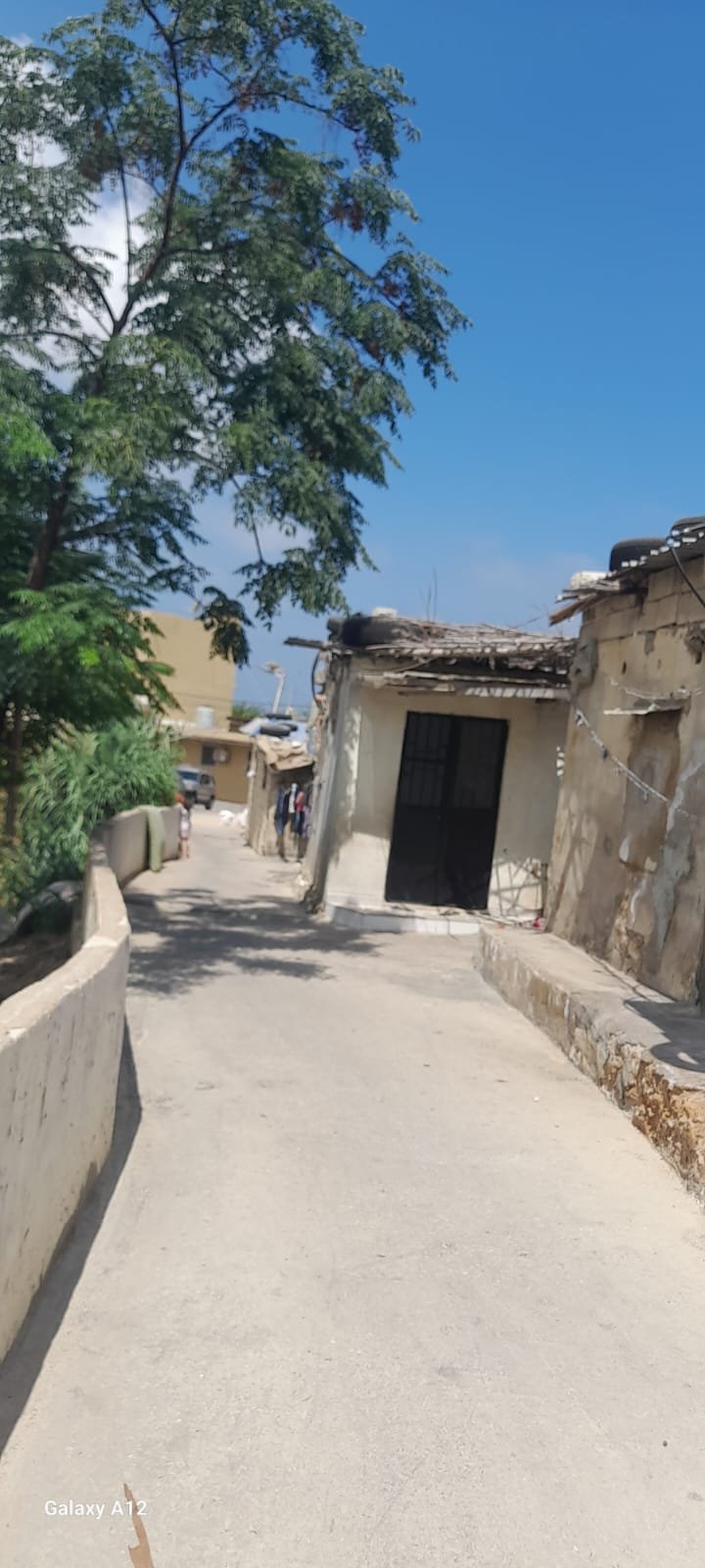 حي المغاربة / مخيم برج الشمالي / لبنان...تصوير سمر محمد