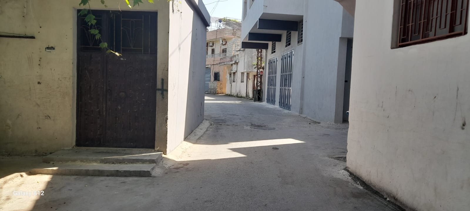 حي المغاربة / مخيم برج الشمالي / لبنان...تصوير سمر محمد