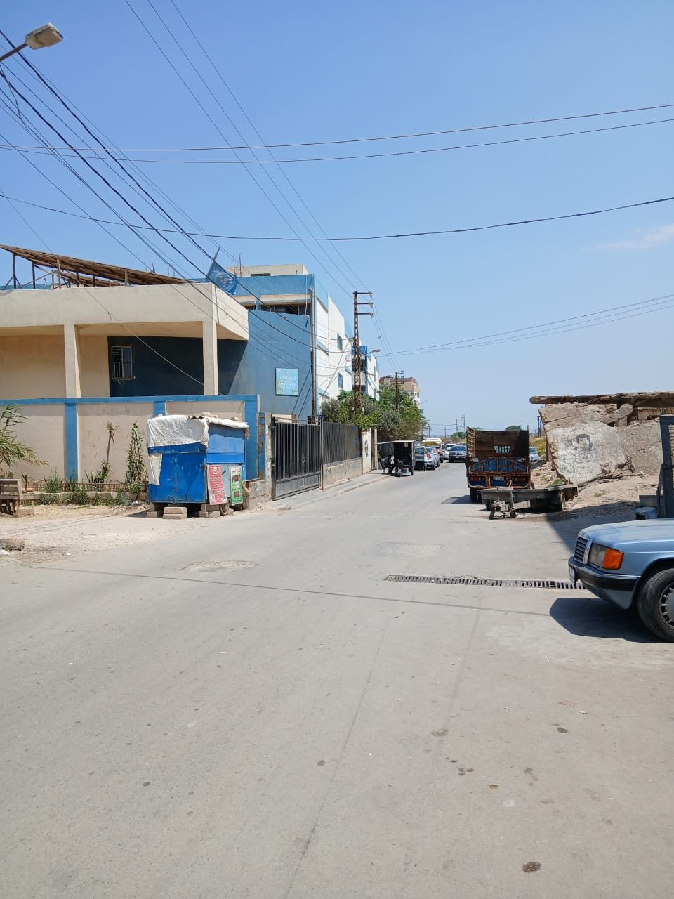 شارع  المدارس / مخيم نهر البارد، لبنان، بعدسة جنين القاضي